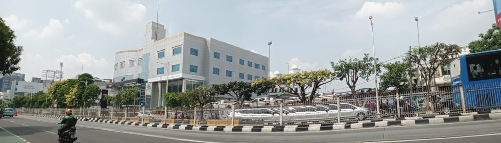 Dealer Resmi Mobil Mitsubishi Jakarta PT. Srikandi Diamond